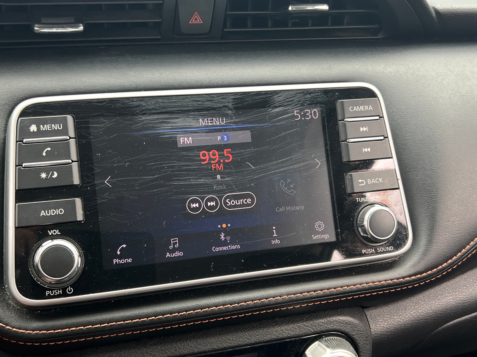 Thumbnail: 2019 Nissan Kicks - 4