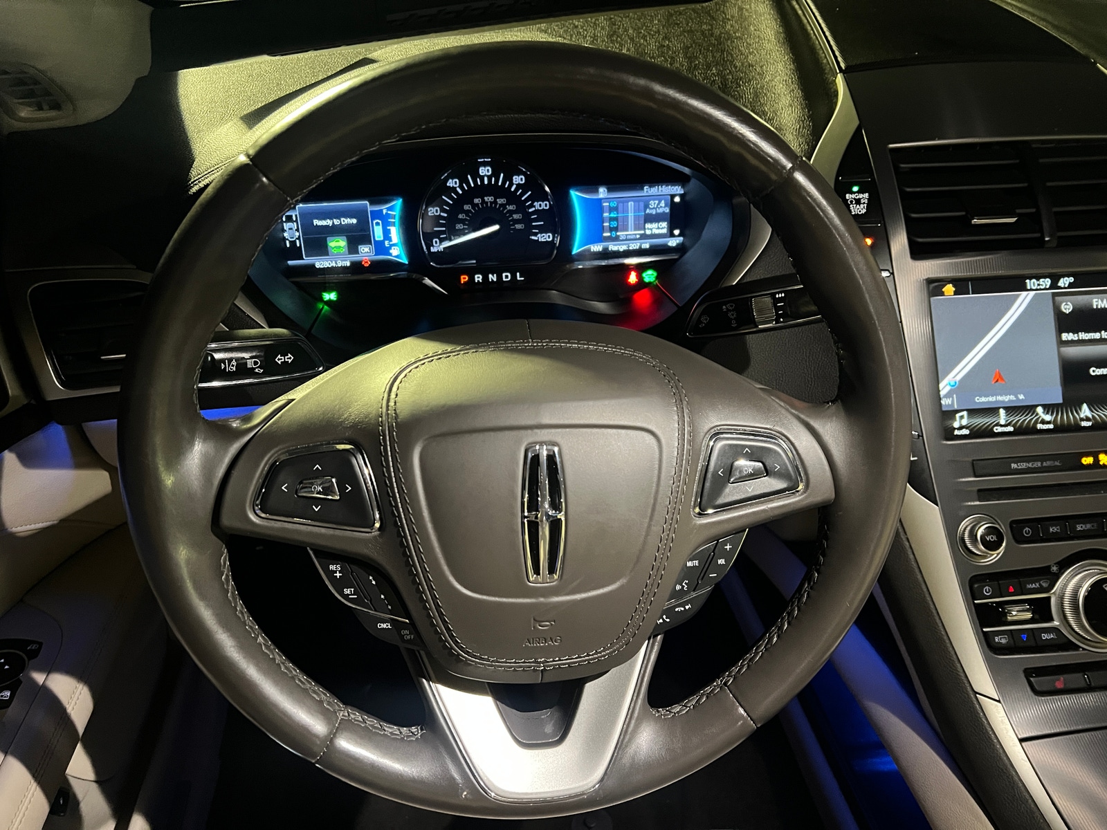 Thumbnail: 2017 Lincoln MKZ - 4
