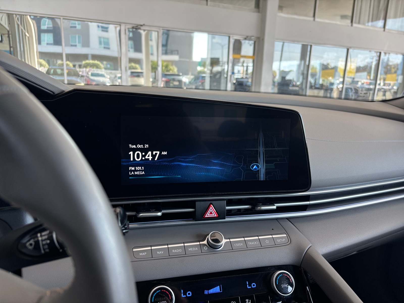 Thumbnail: 2025 Hyundai Elantra - 4