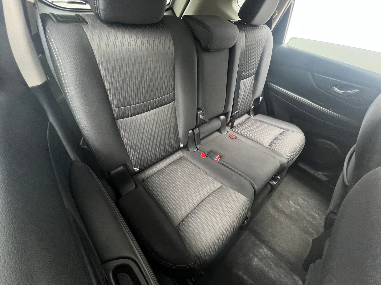 Thumbnail: 2018 Nissan Rogue - 6