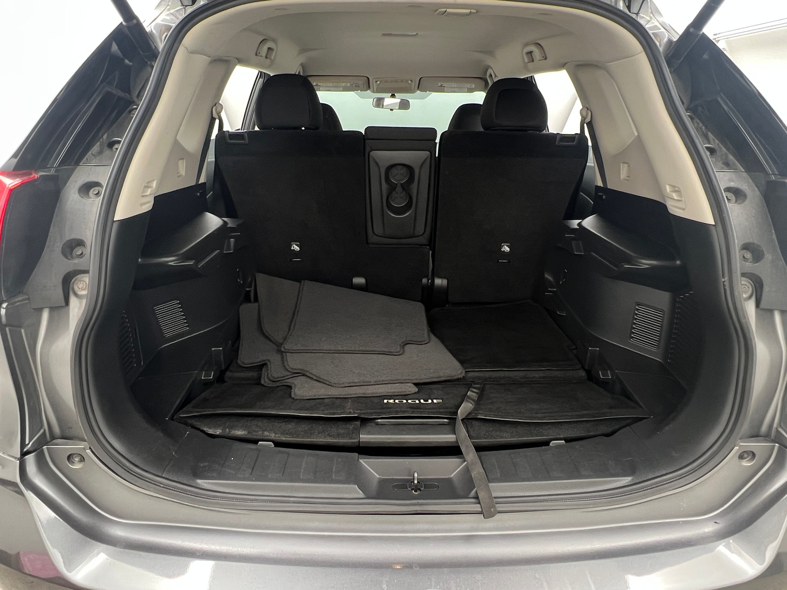 Thumbnail: 2018 Nissan Rogue - 7