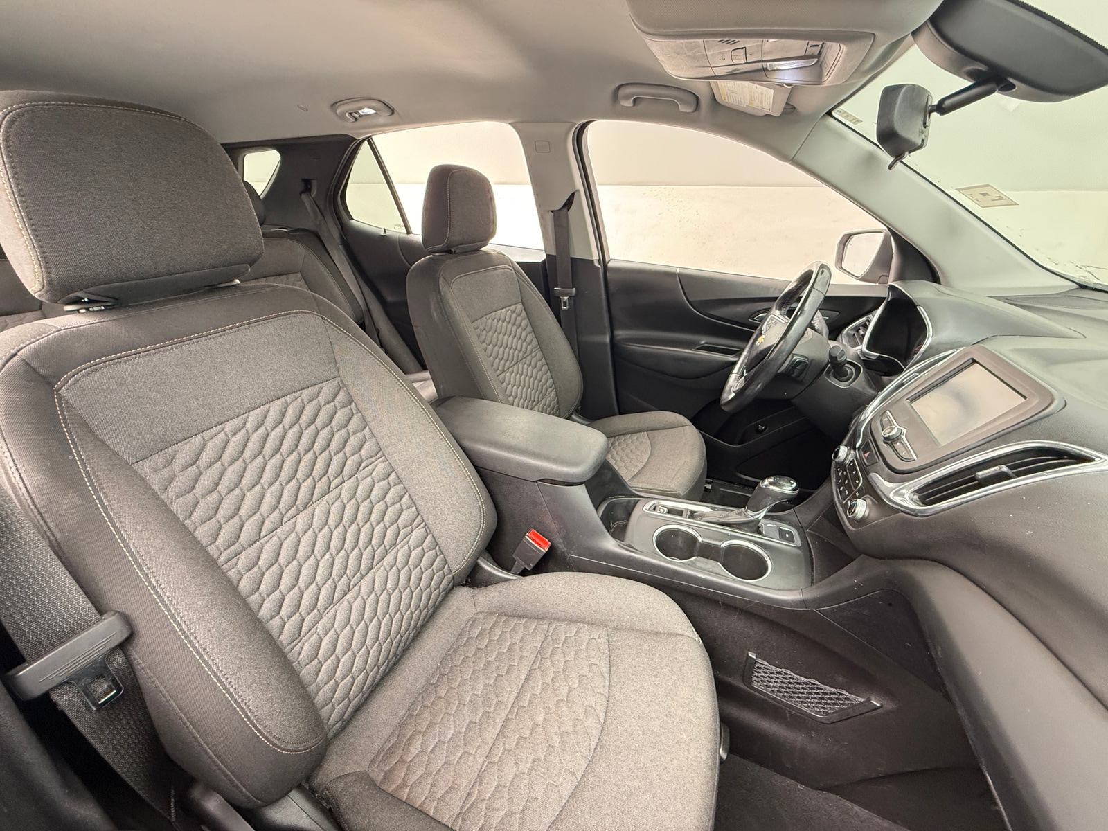 Thumbnail: 2018 Chevrolet Equinox - 2