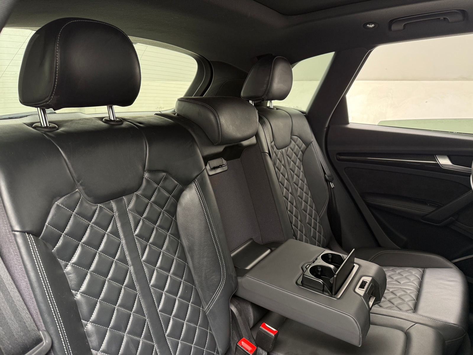 Thumbnail: 2018 Audi SQ5 - 5