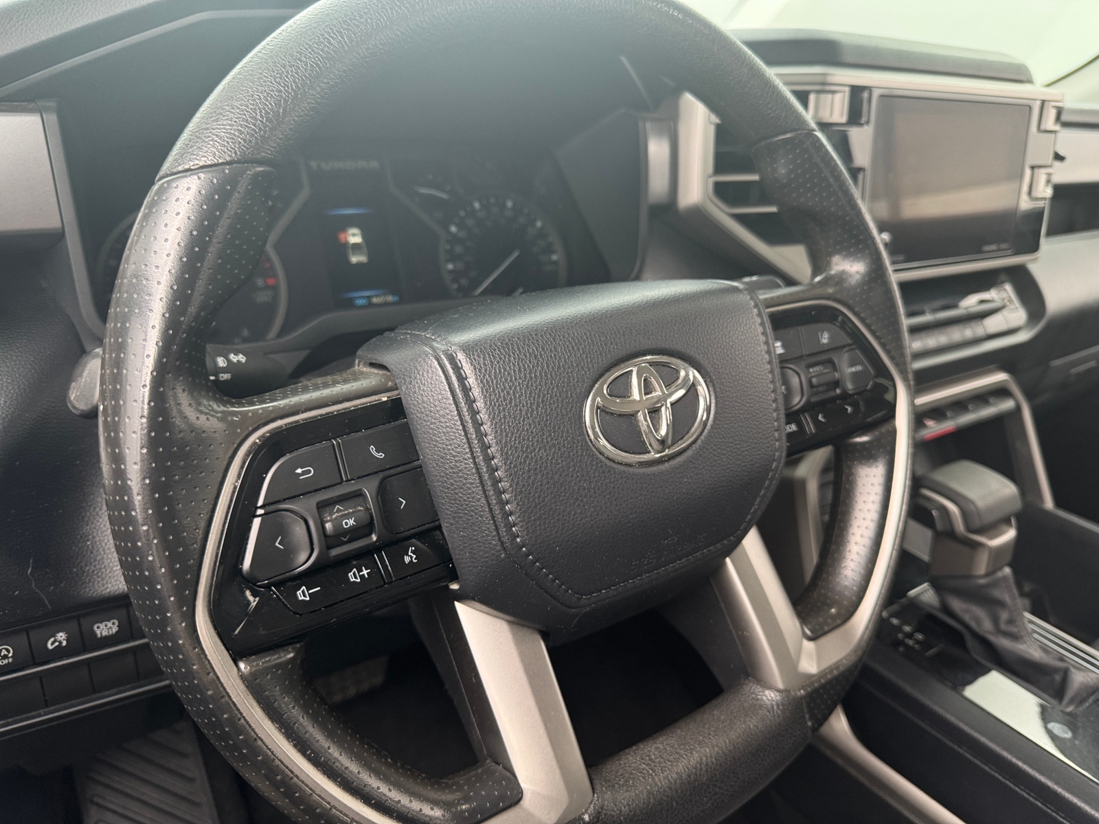 Thumbnail: 2022 Toyota Tundra - 5