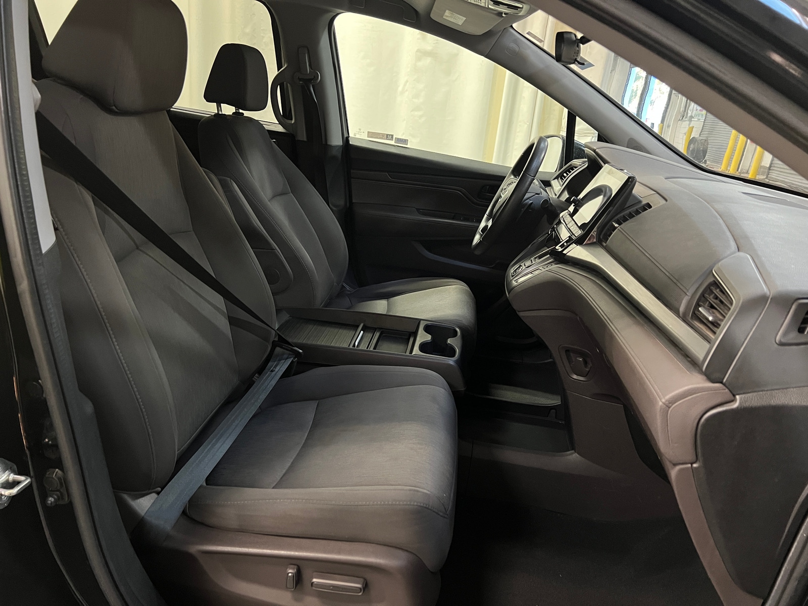 Thumbnail: 2019 Honda Odyssey - 2