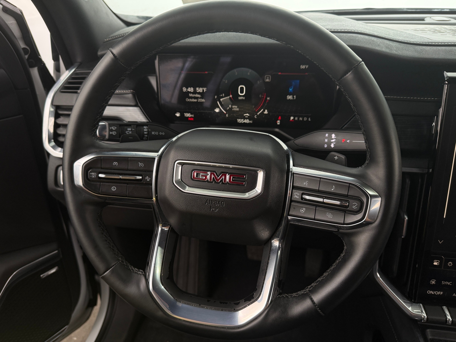 Thumbnail: 2025 GMC Acadia - 5