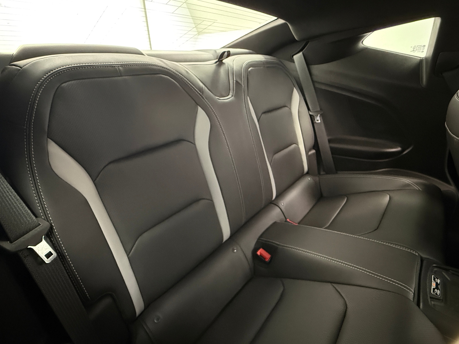 Thumbnail: 2018 Chevrolet Camaro - 4