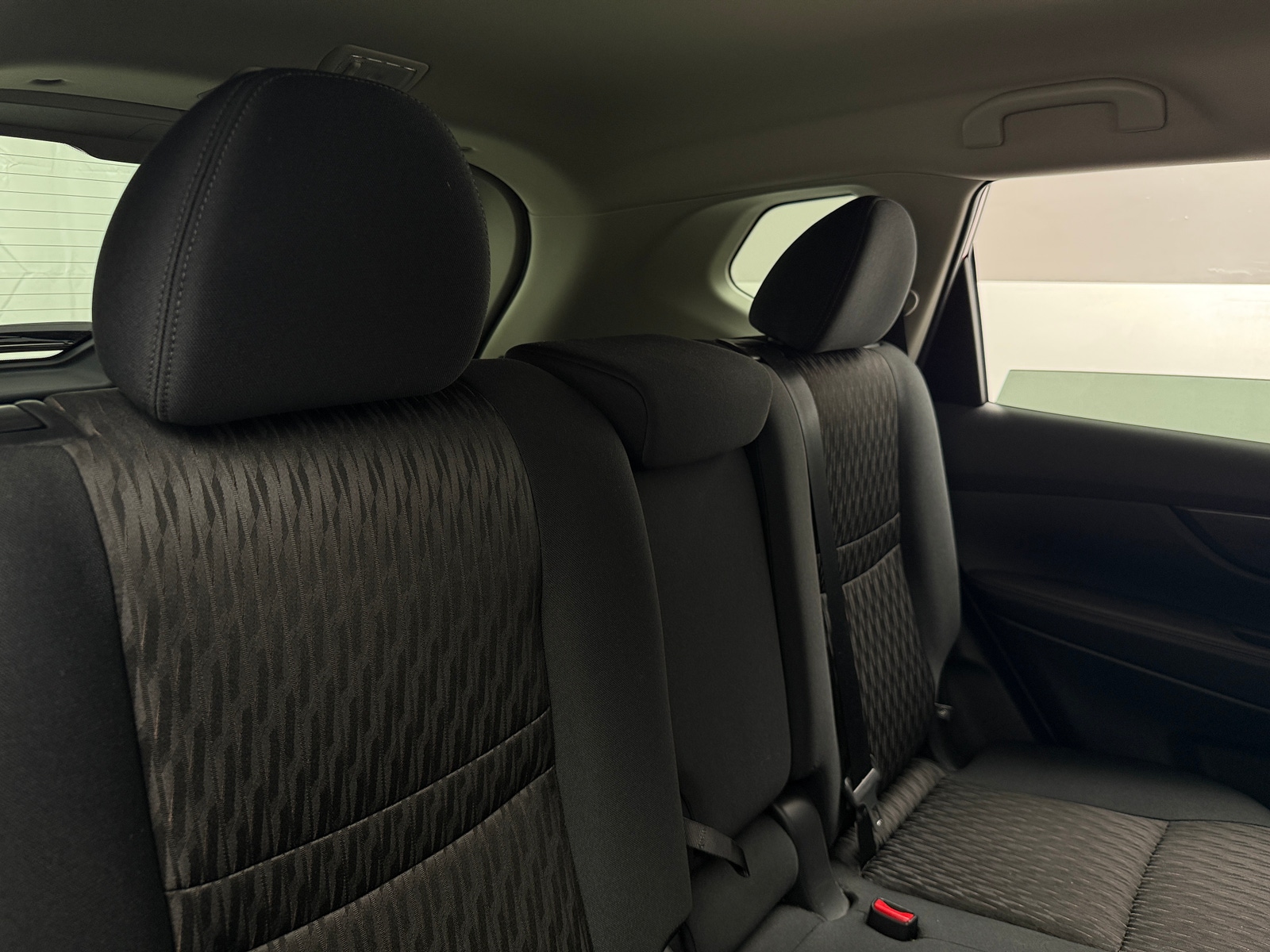 Thumbnail: 2017 Nissan Rogue - 6