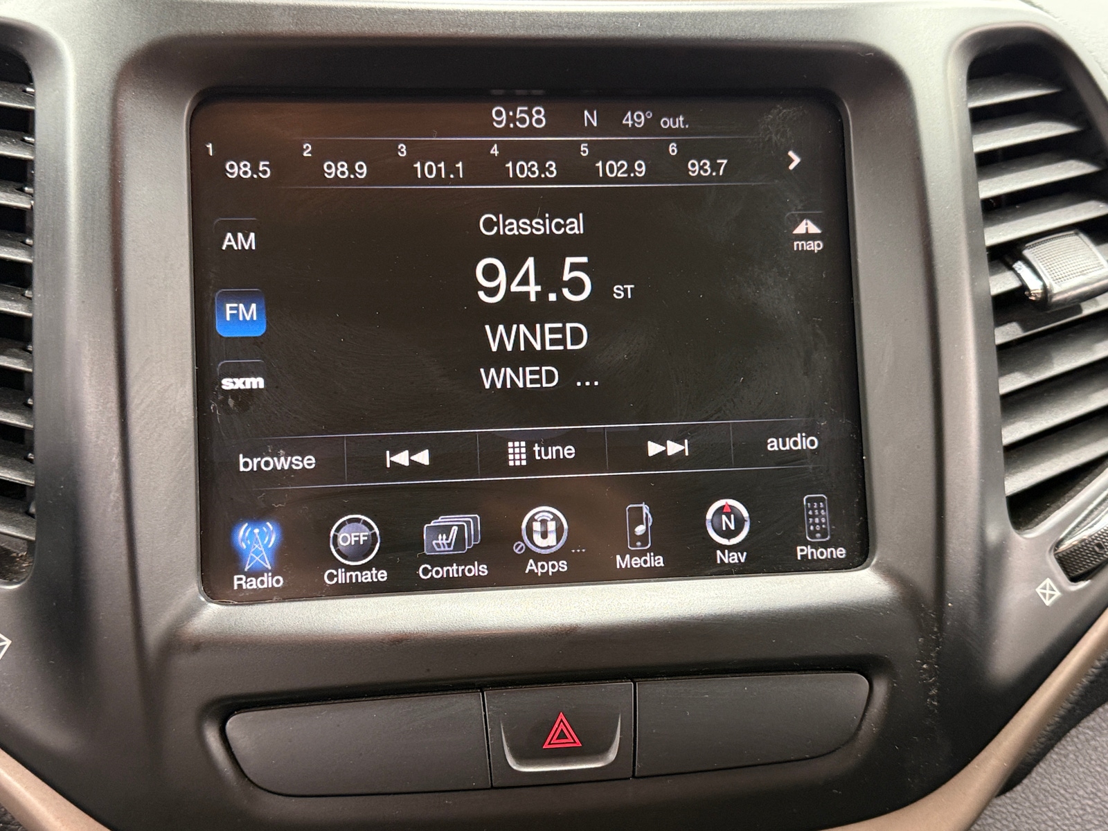 Thumbnail: 2015 Jeep Cherokee - 4