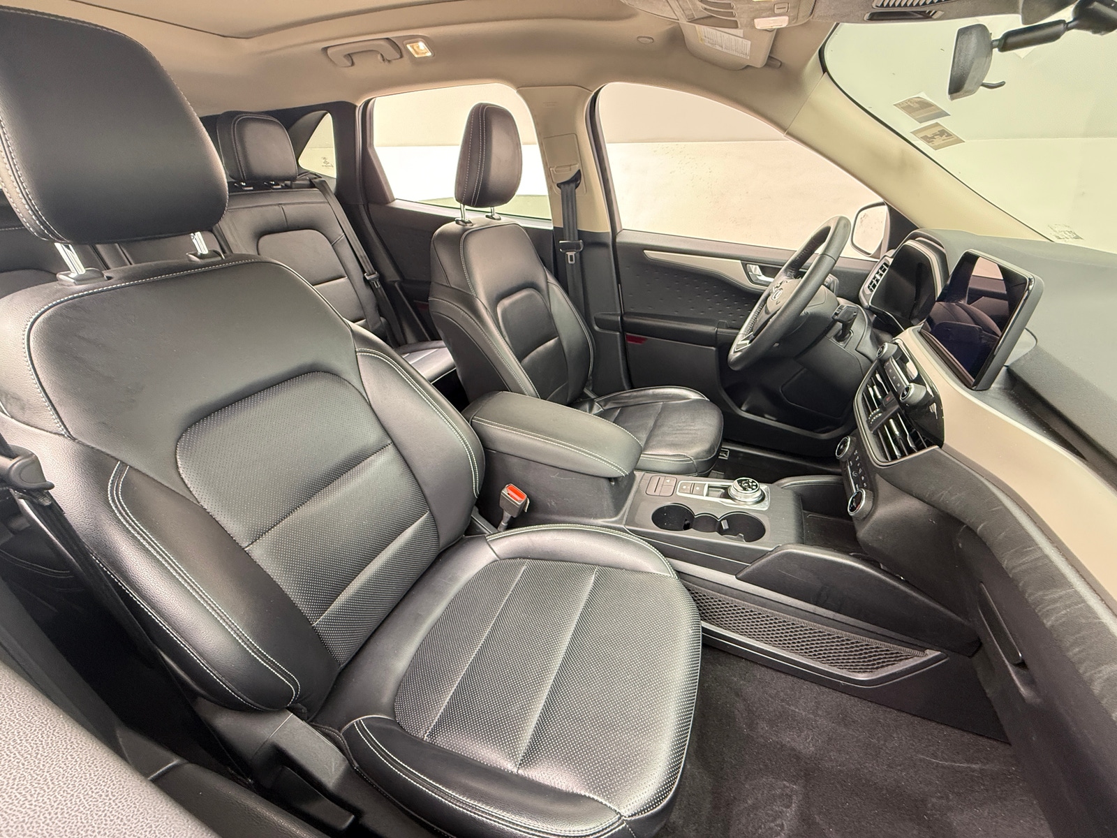 Thumbnail: 2020 Ford Escape - 2