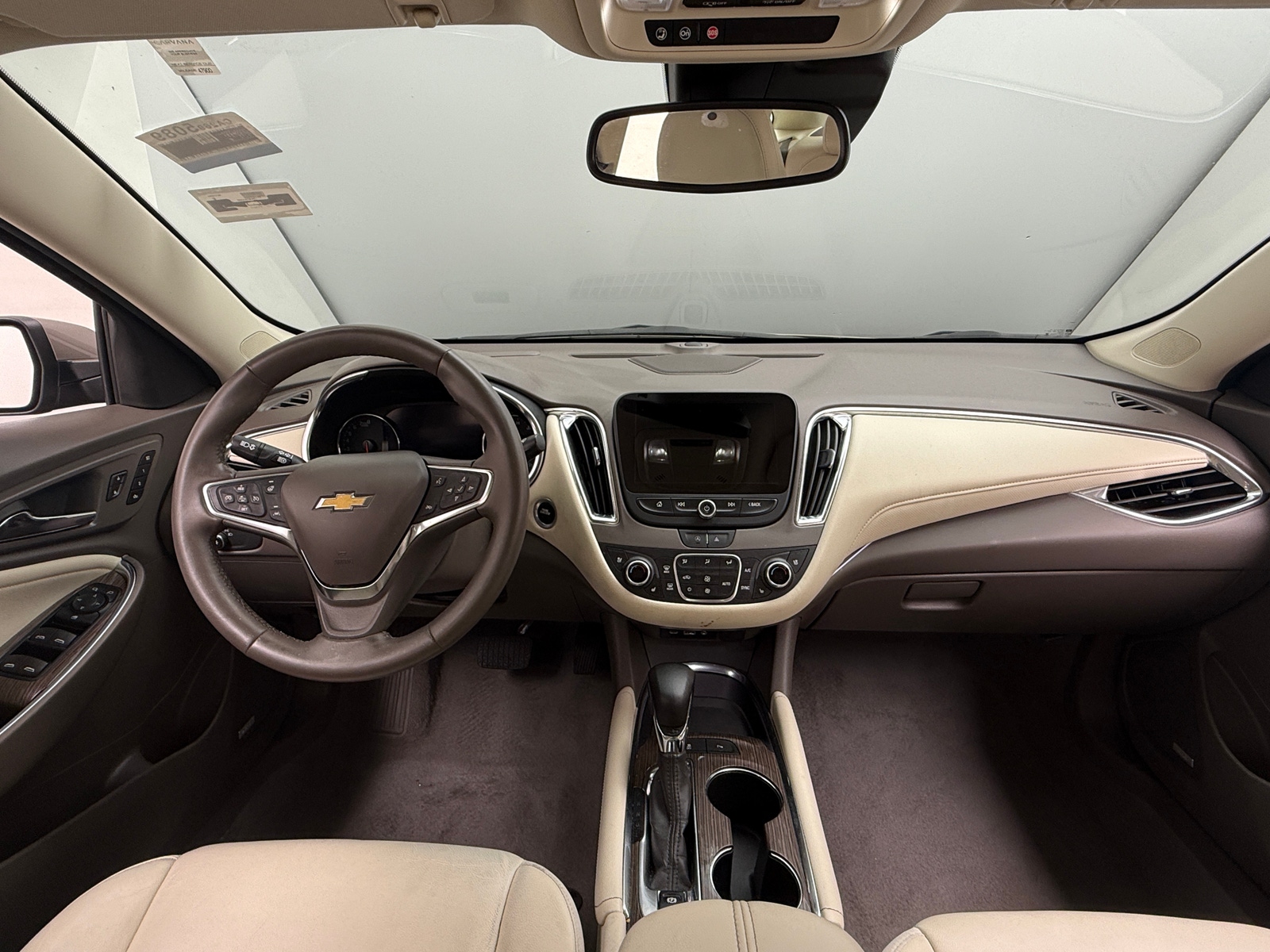 Thumbnail: 2024 Chevrolet Malibu - 3