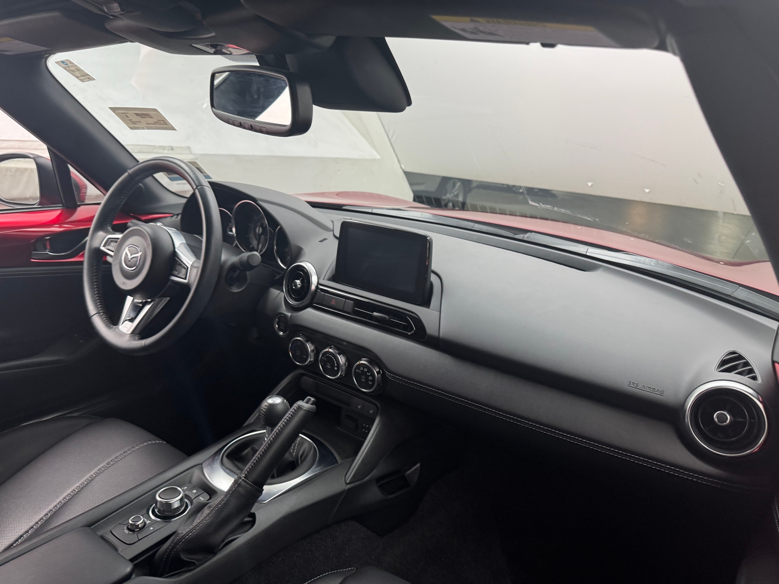 Thumbnail: 2022 Mazda MX-5 Miata - 2