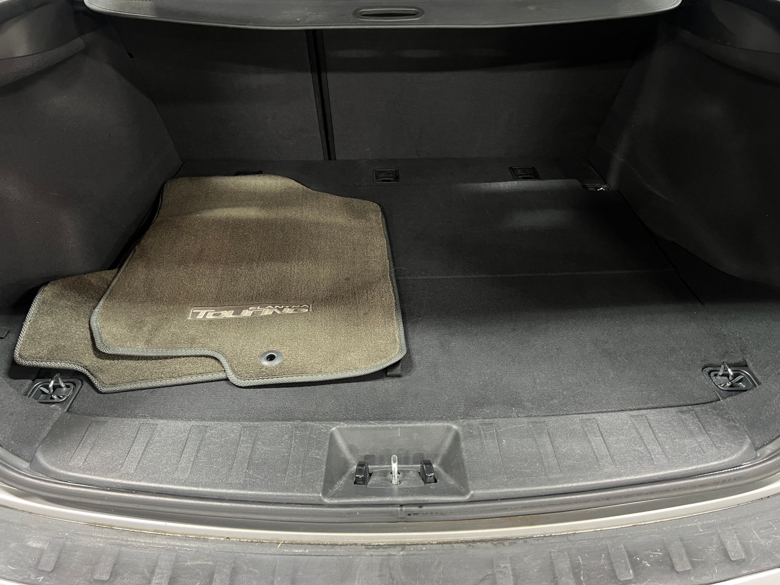 Thumbnail: 2012 Hyundai Elantra - 6