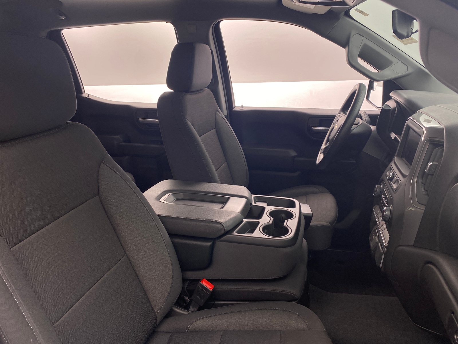 Thumbnail: 2025 Chevrolet Silverado 1500 - 2