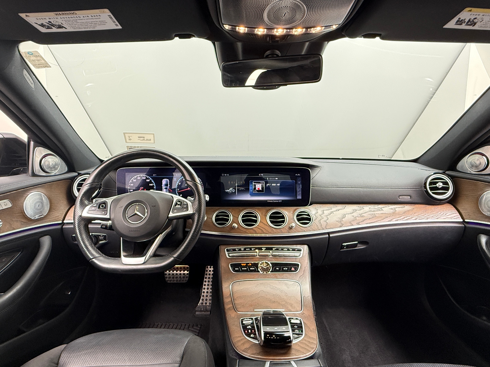 Thumbnail: 2018 Mercedes-Benz E-Class - 2