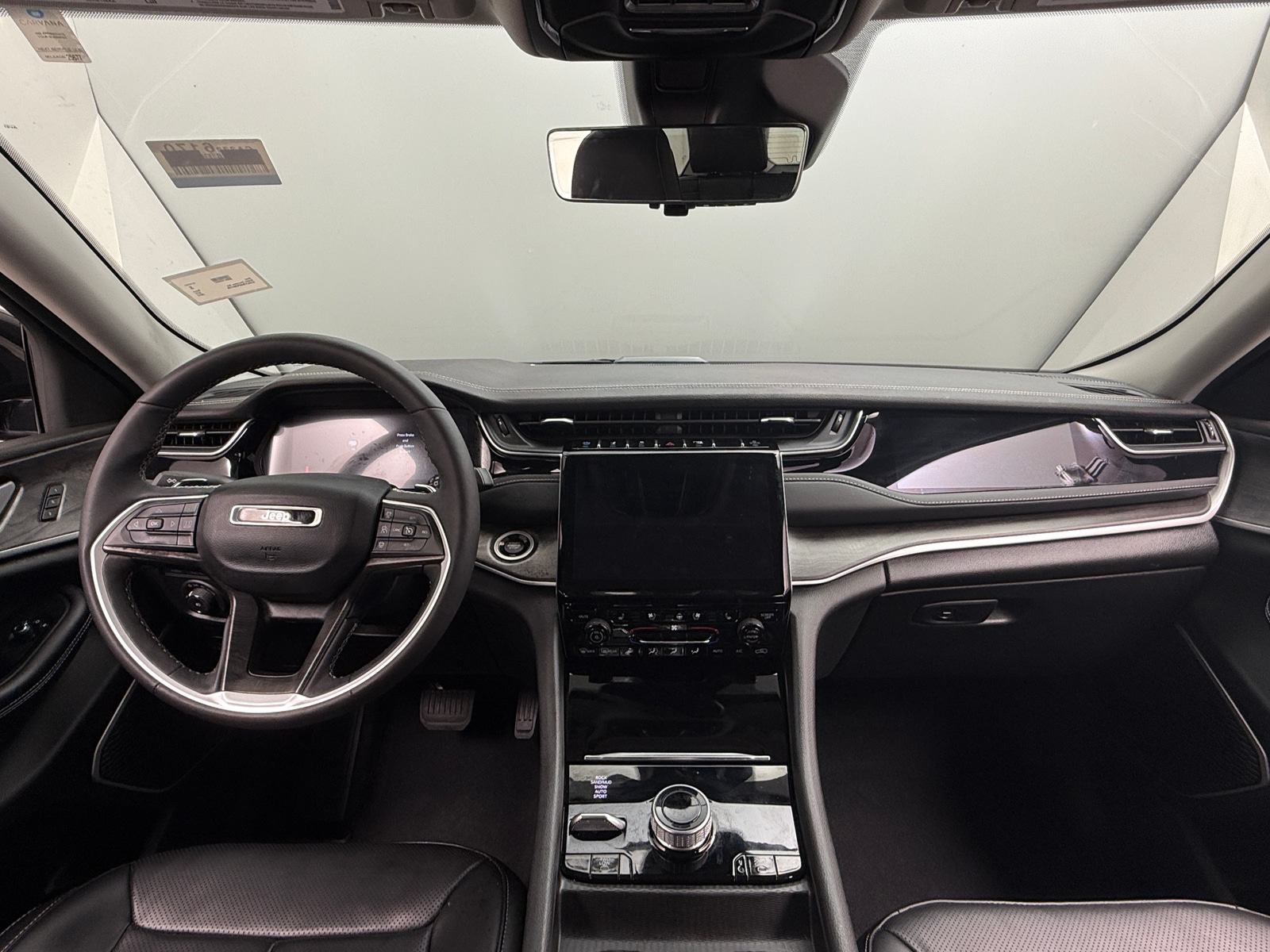 Thumbnail: 2023 Jeep Grand Cherokee - 2