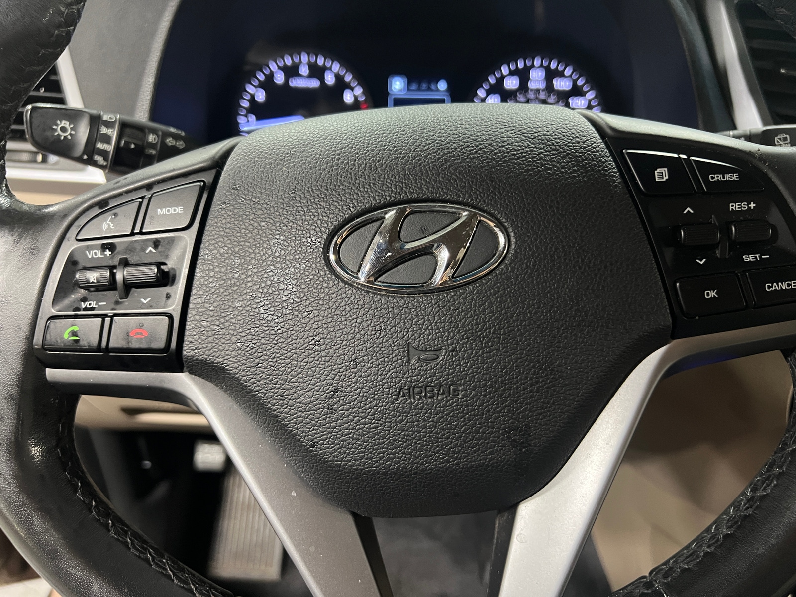 Thumbnail: 2016 Hyundai Tucson - 5