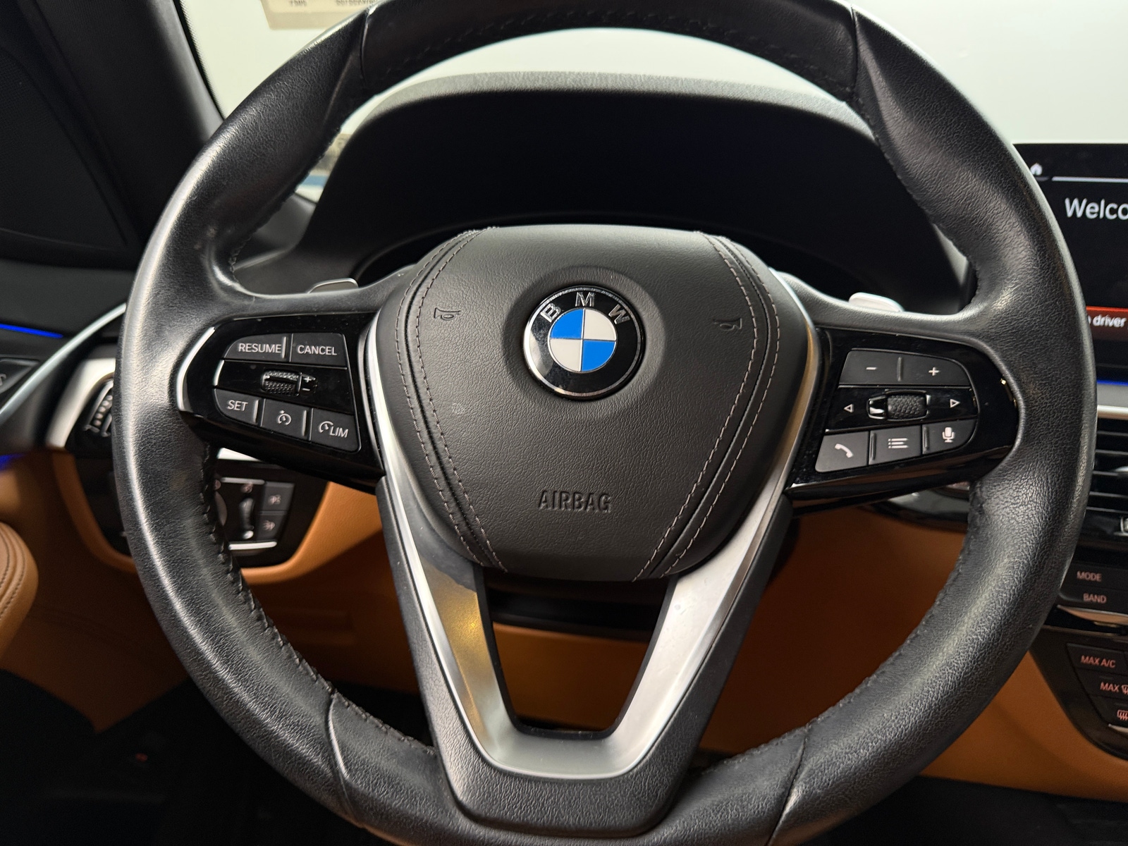 Thumbnail: 2021 BMW 5 Series - 4