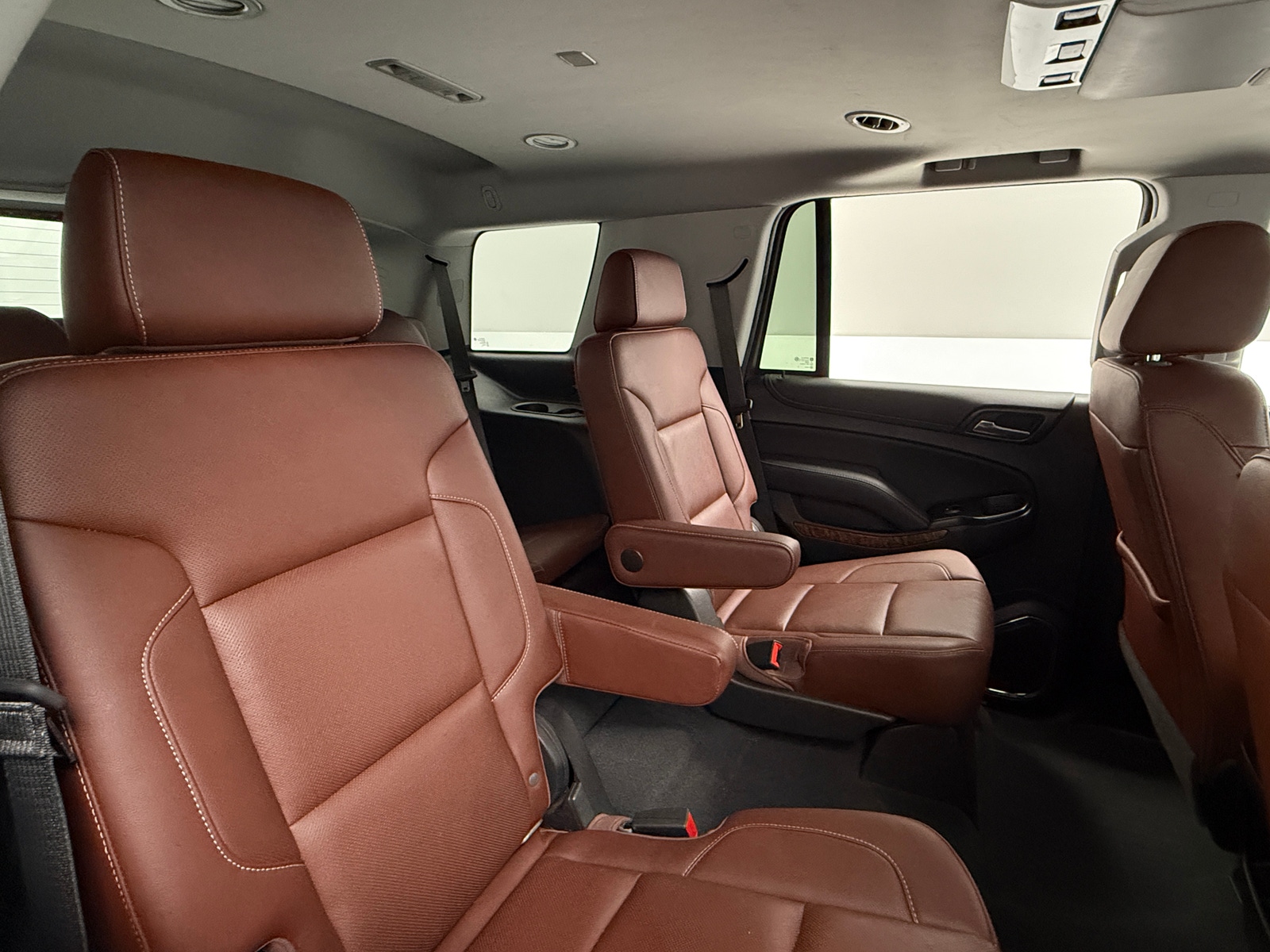 Thumbnail: 2019 Chevrolet Tahoe - 5
