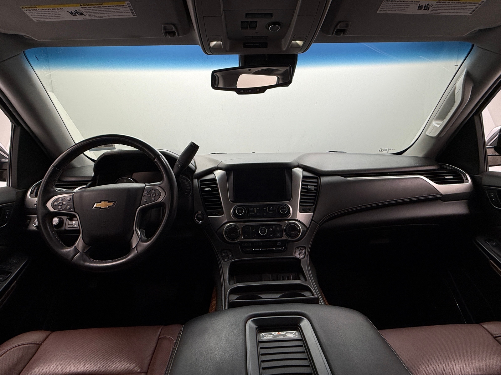 Thumbnail: 2019 Chevrolet Tahoe - 2