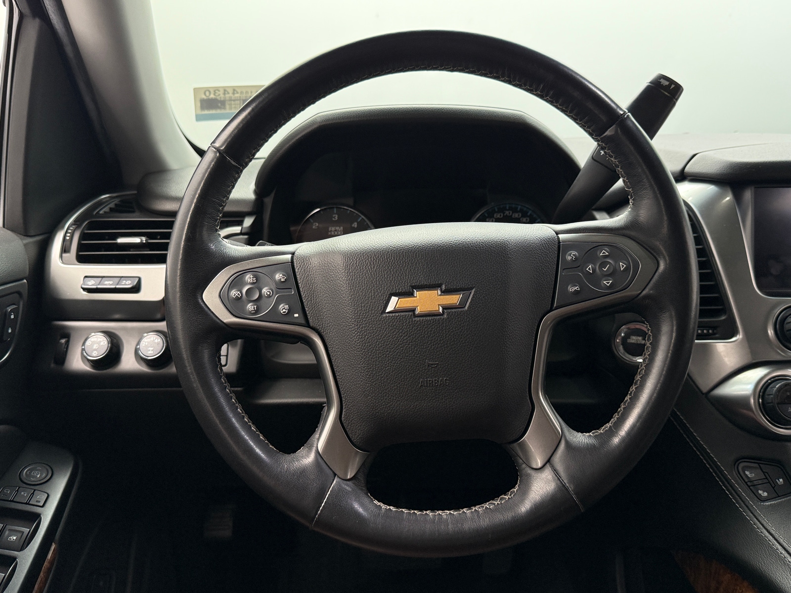 Thumbnail: 2019 Chevrolet Tahoe - 4