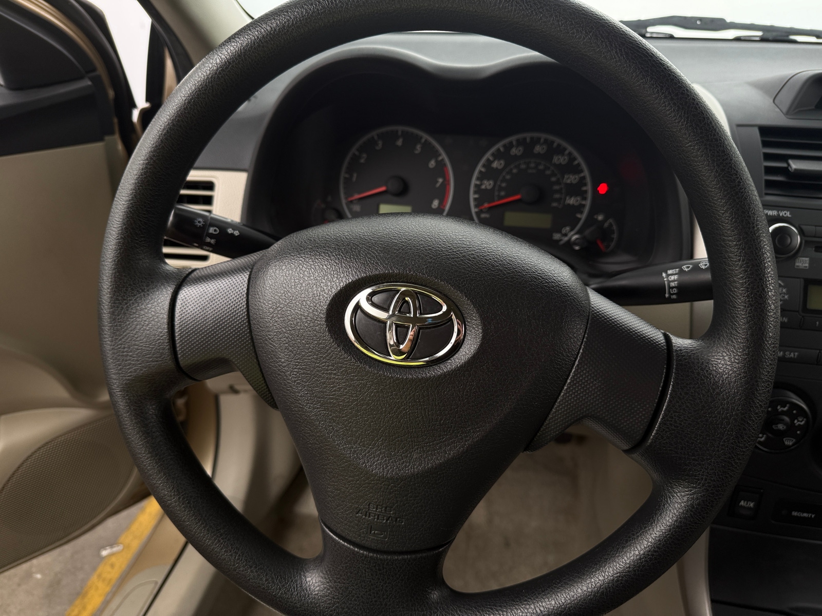 Thumbnail: 2012 Toyota Corolla - 5