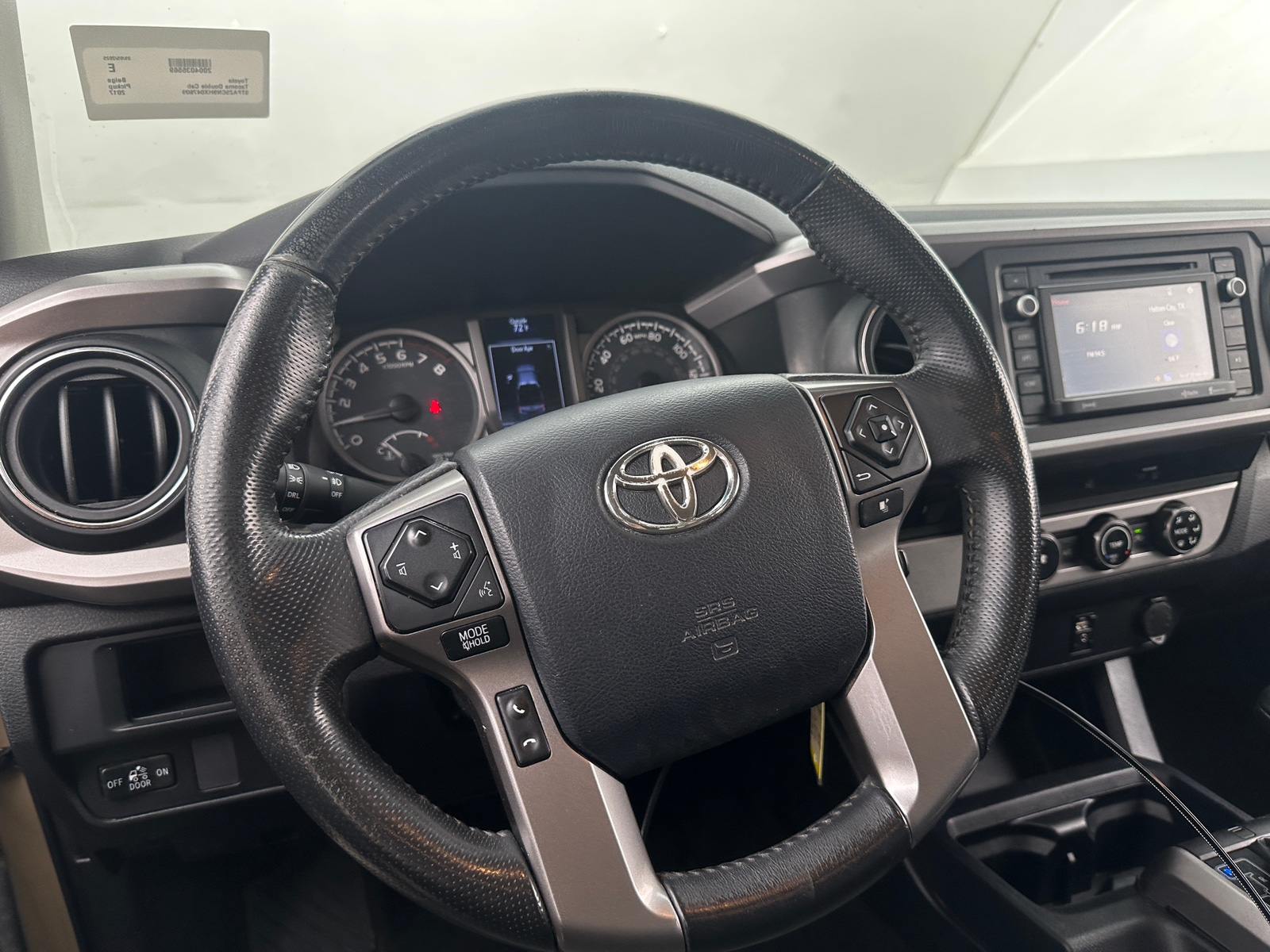 Thumbnail: 2017 Toyota Tacoma - 5