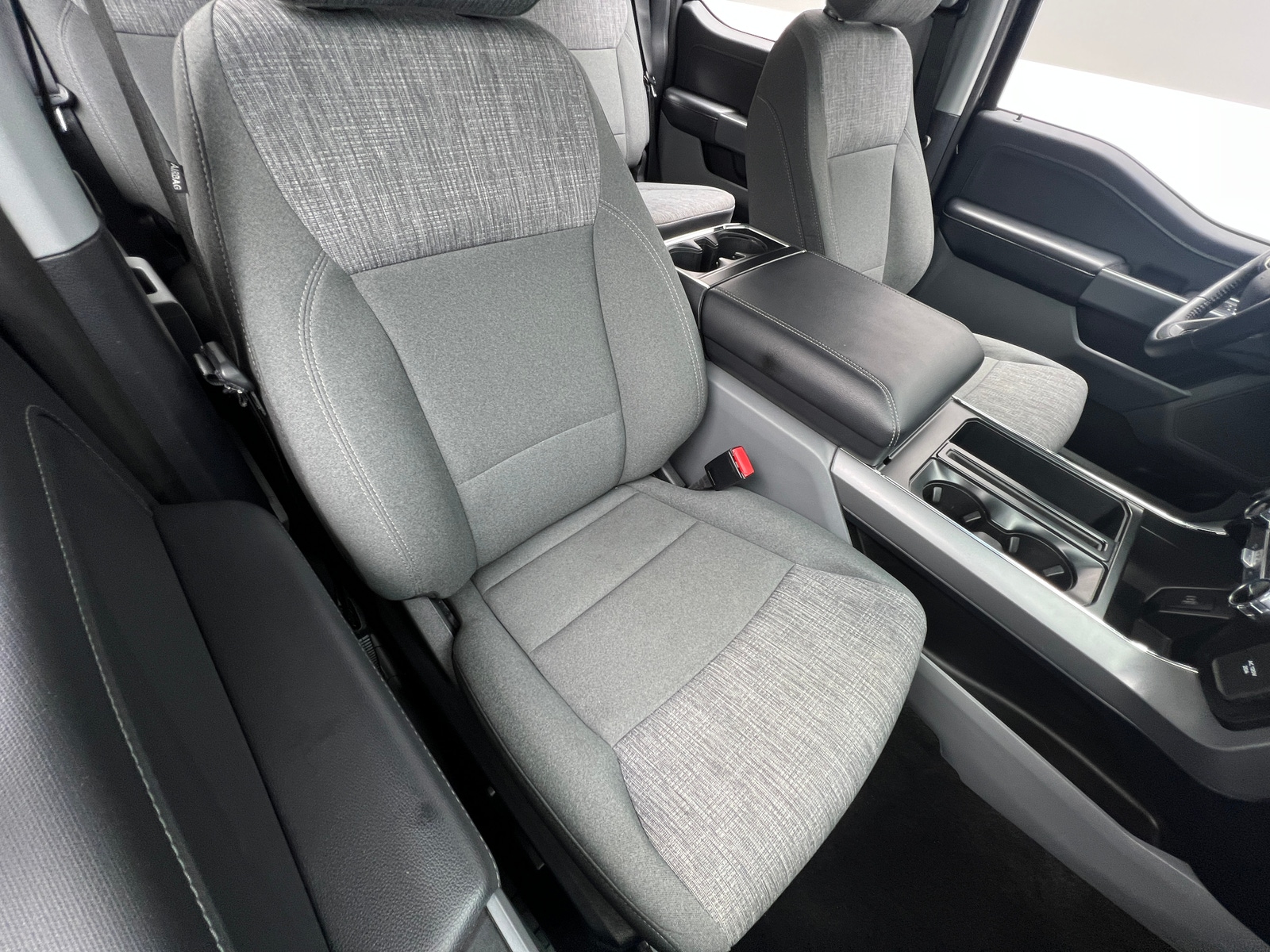 Thumbnail: 2022 Ford Econoline - 2