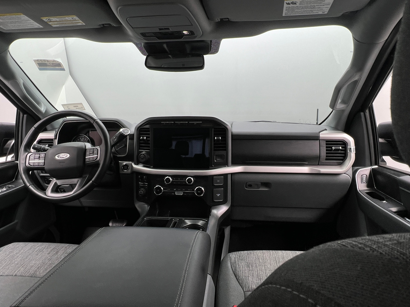 Thumbnail: 2022 Ford Econoline - 3