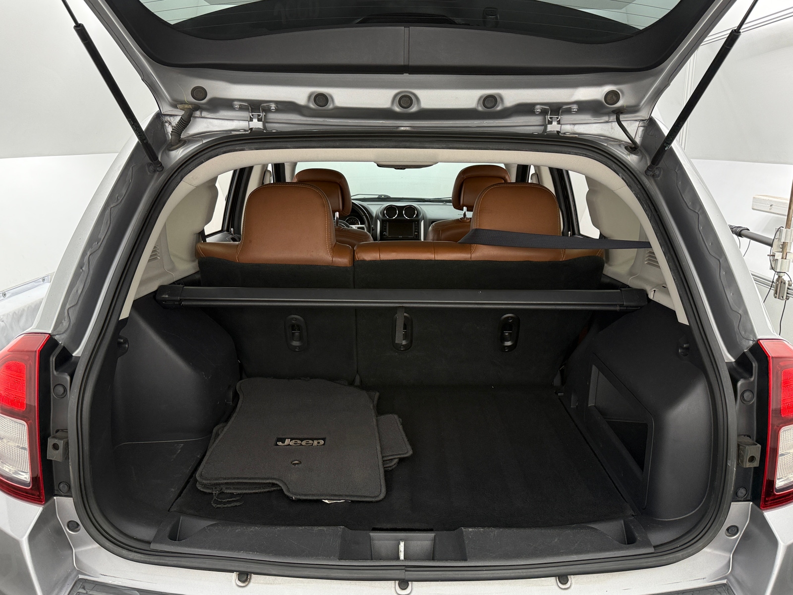 Thumbnail: 2016 Jeep Compass - 6