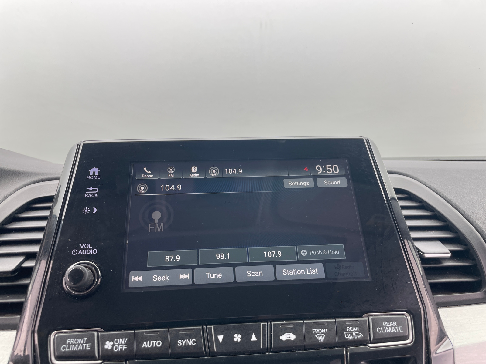 Thumbnail: 2019 Honda Odyssey - 3