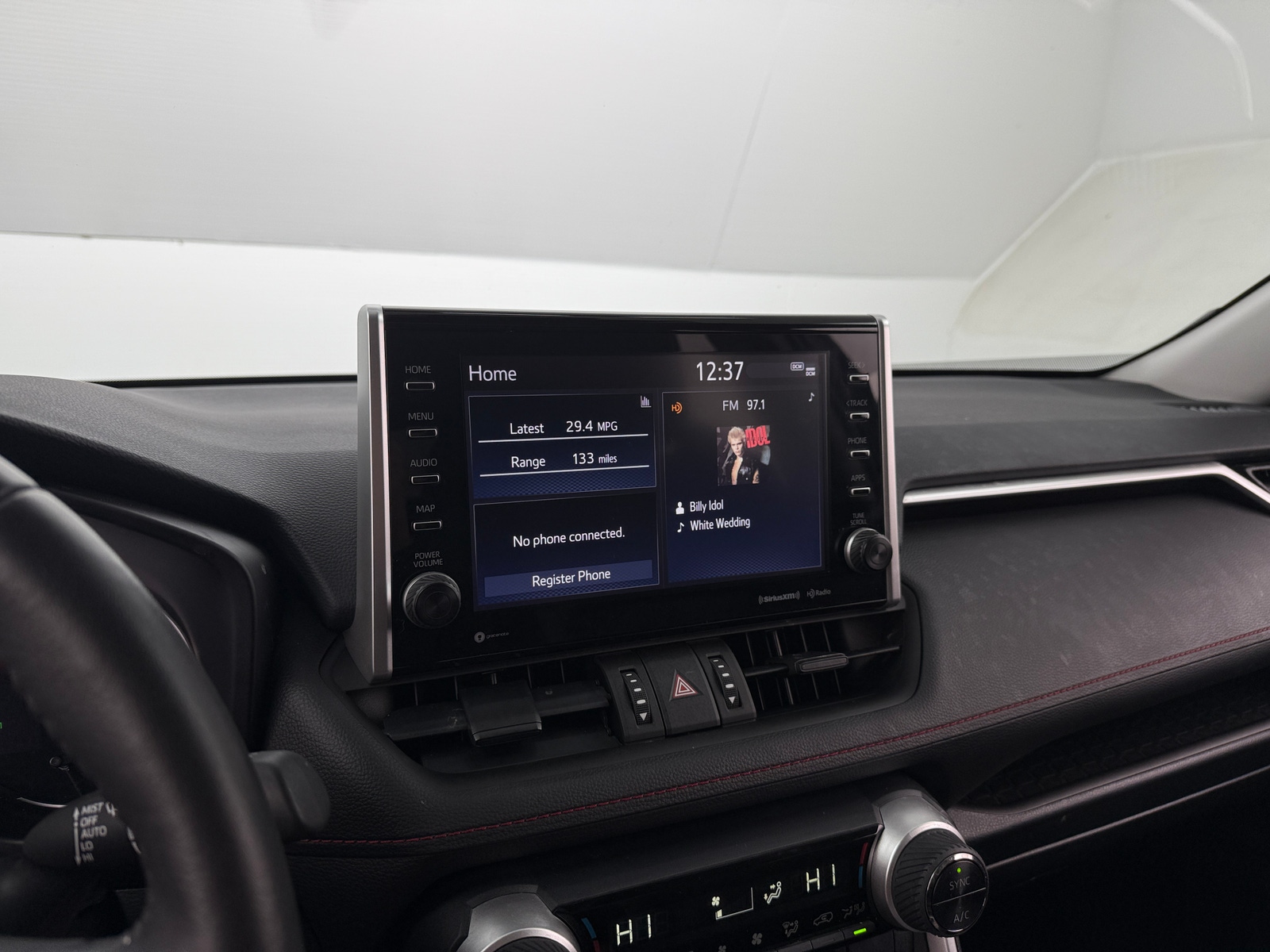 Thumbnail: 2022 Toyota RAV4 - 4