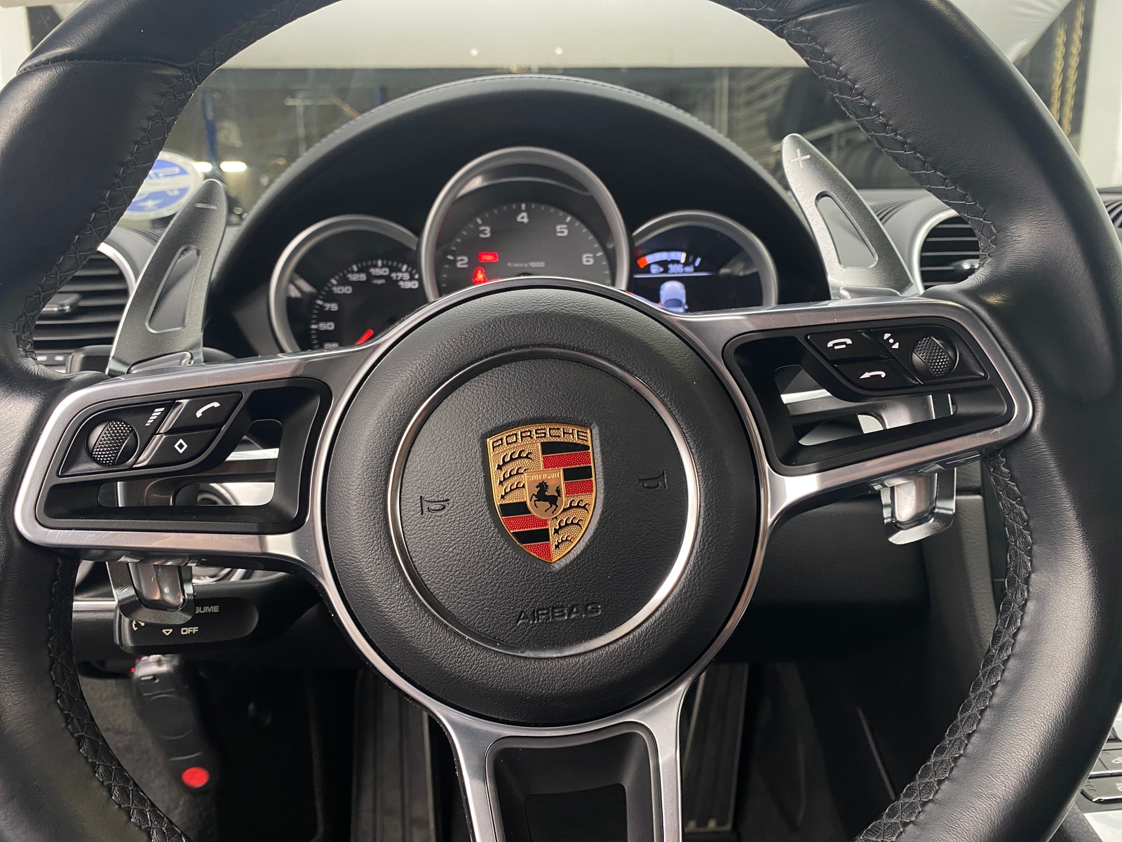 Thumbnail: 2018 Porsche 718 Cayman - 3