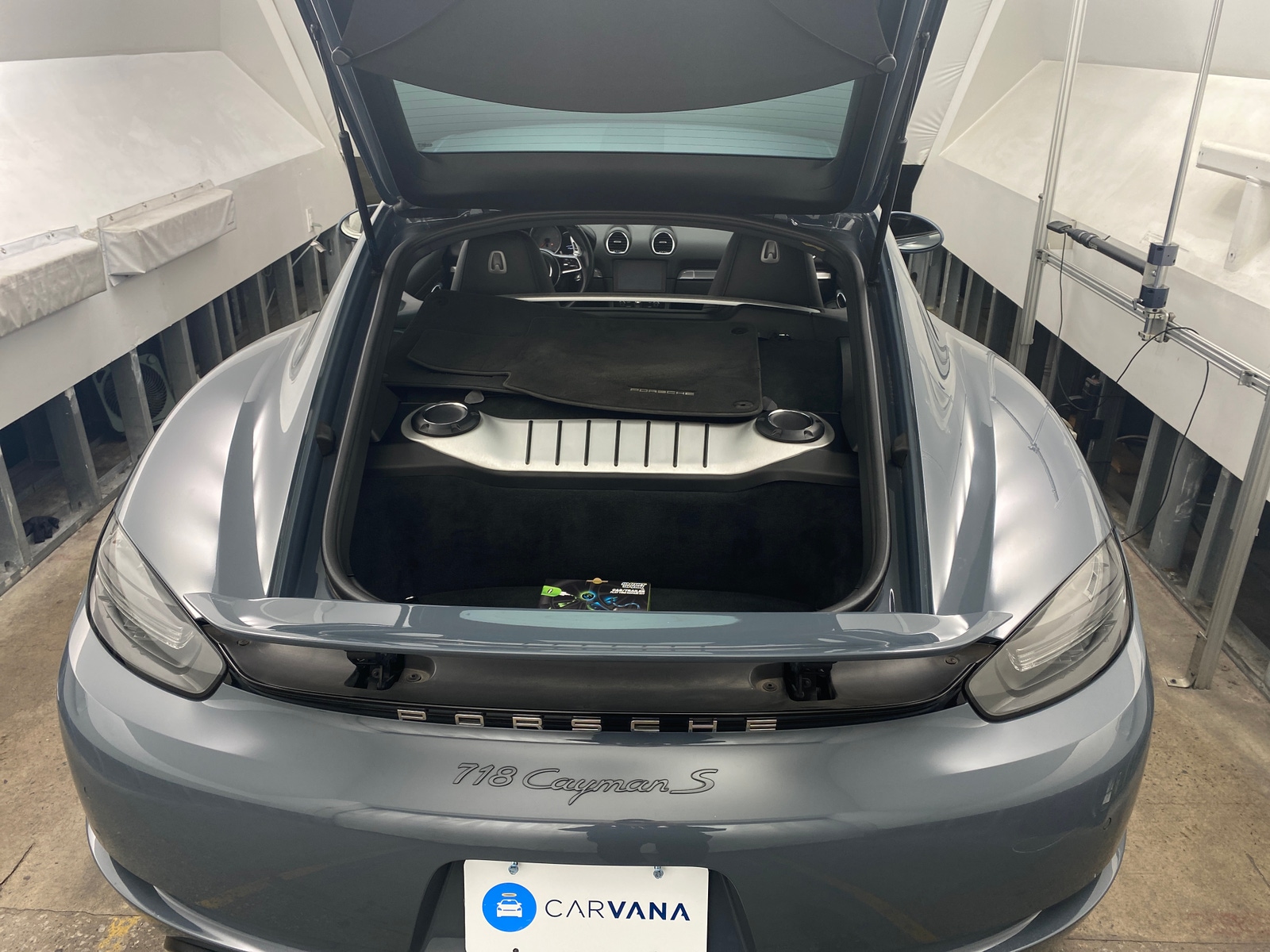 Thumbnail: 2018 Porsche 718 Cayman - 4