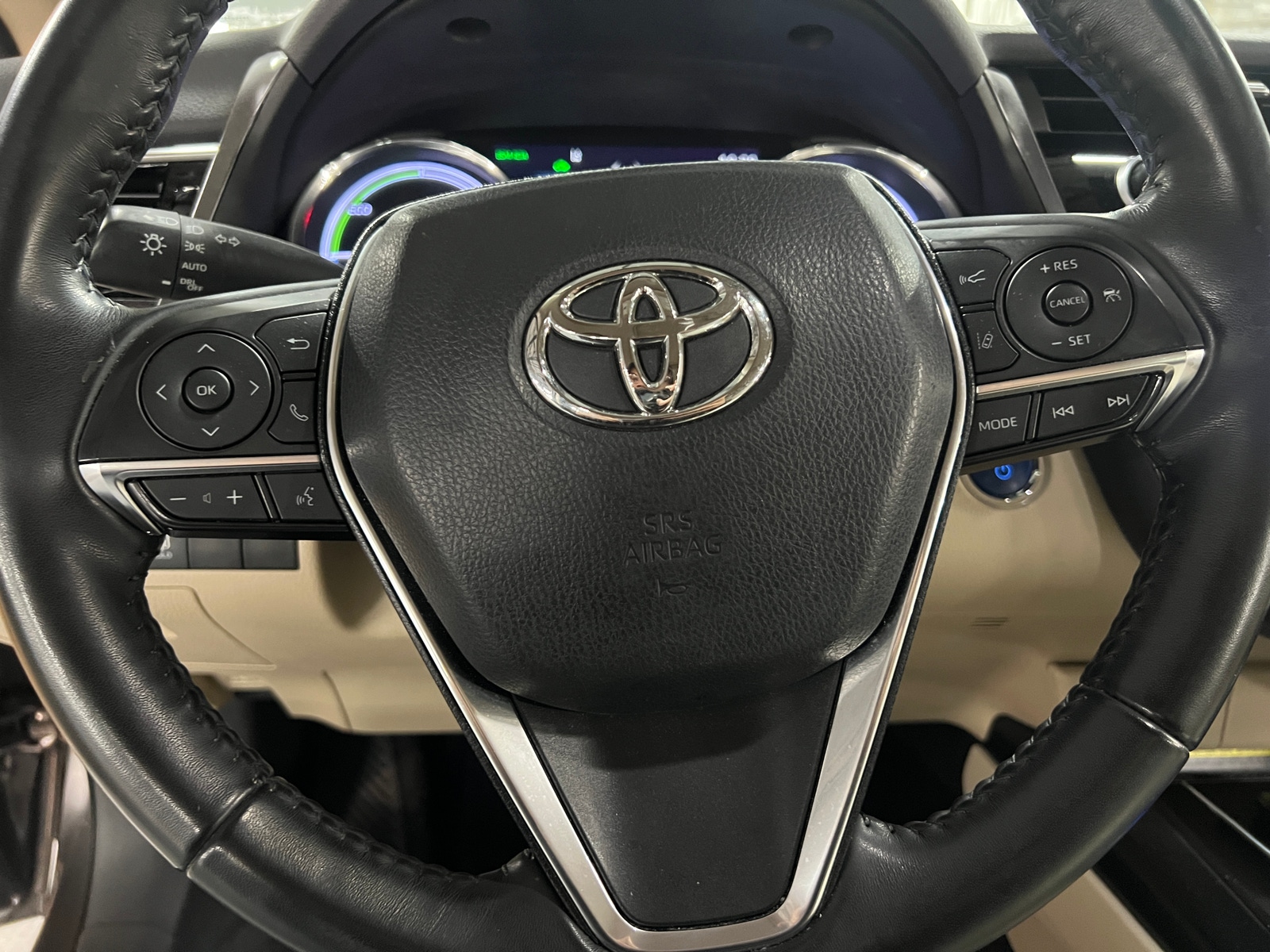 Thumbnail: 2020 Toyota Camry - 4
