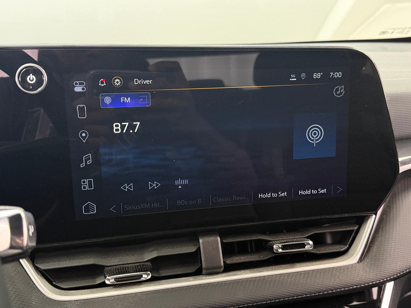 Thumbnail: 2025 Chevrolet Equinox - 4
