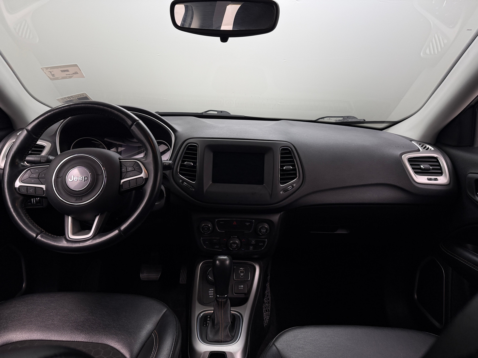Thumbnail: 2020 Jeep Compass - 3