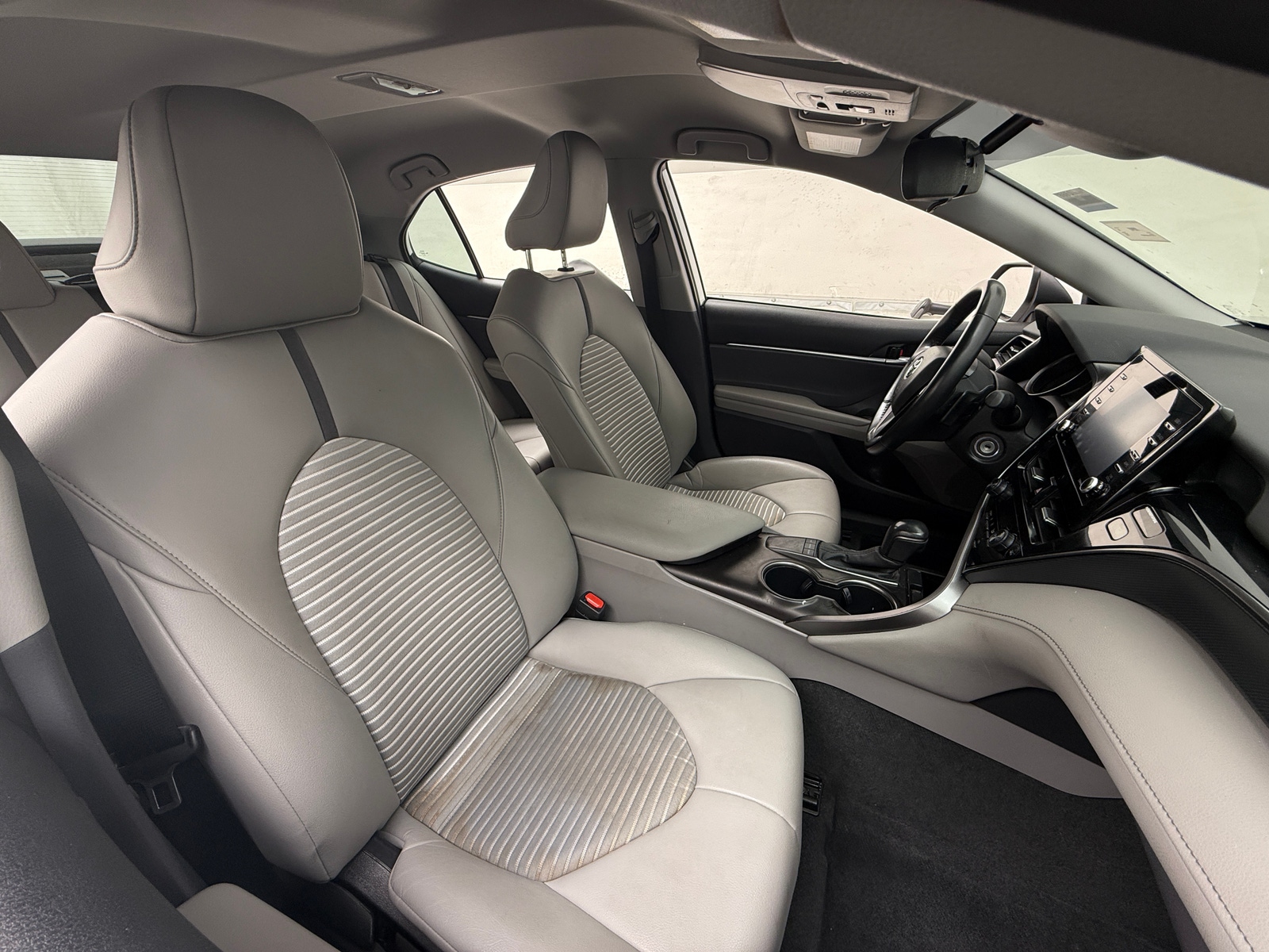 Thumbnail: 2022 Toyota Camry - 2