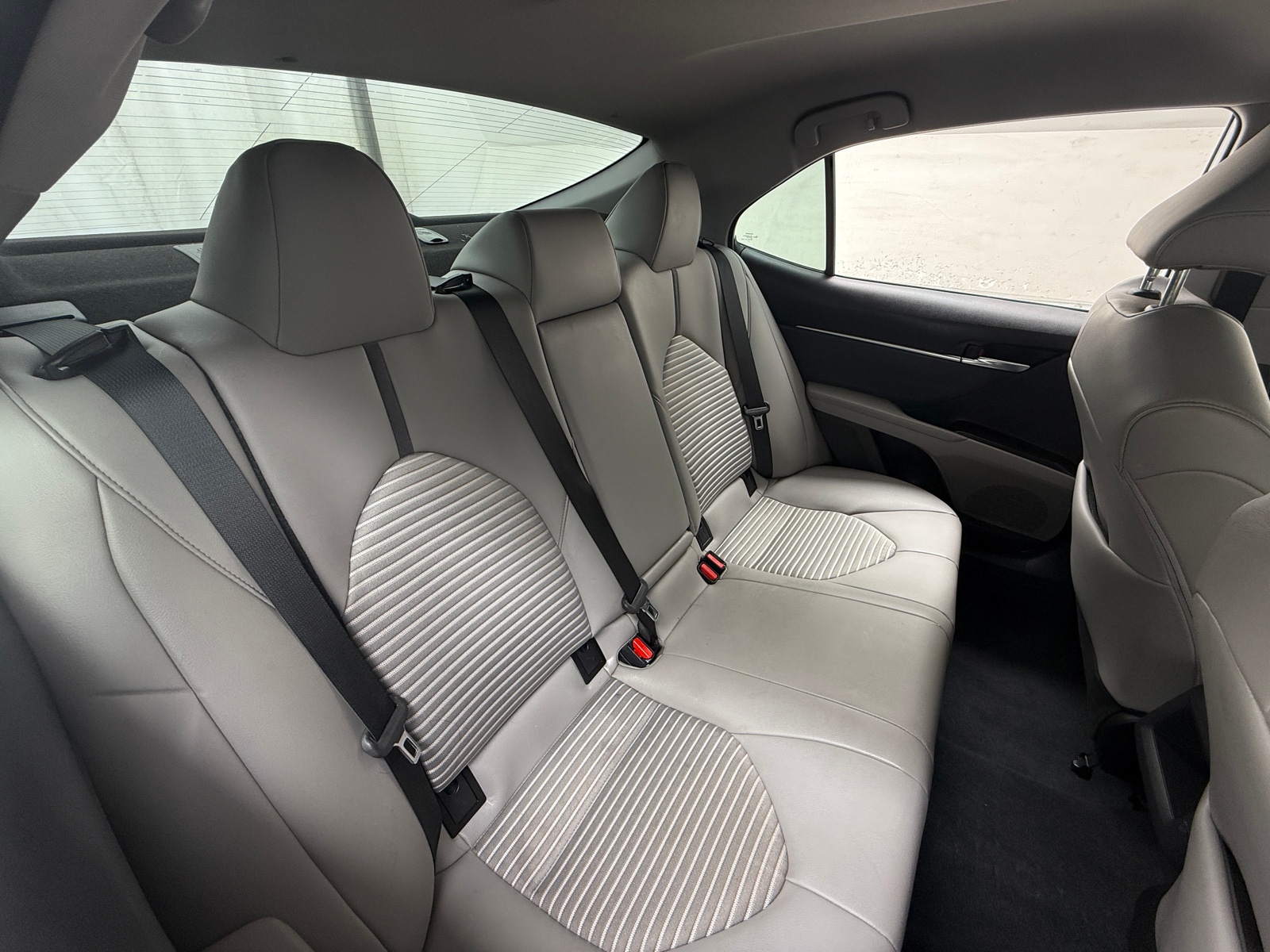 Thumbnail: 2022 Toyota Camry - 6