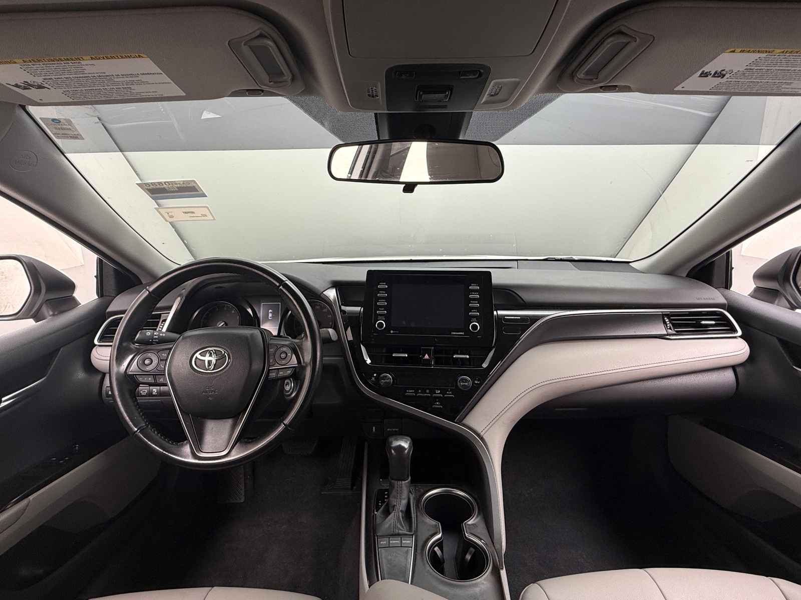 Thumbnail: 2022 Toyota Camry - 3