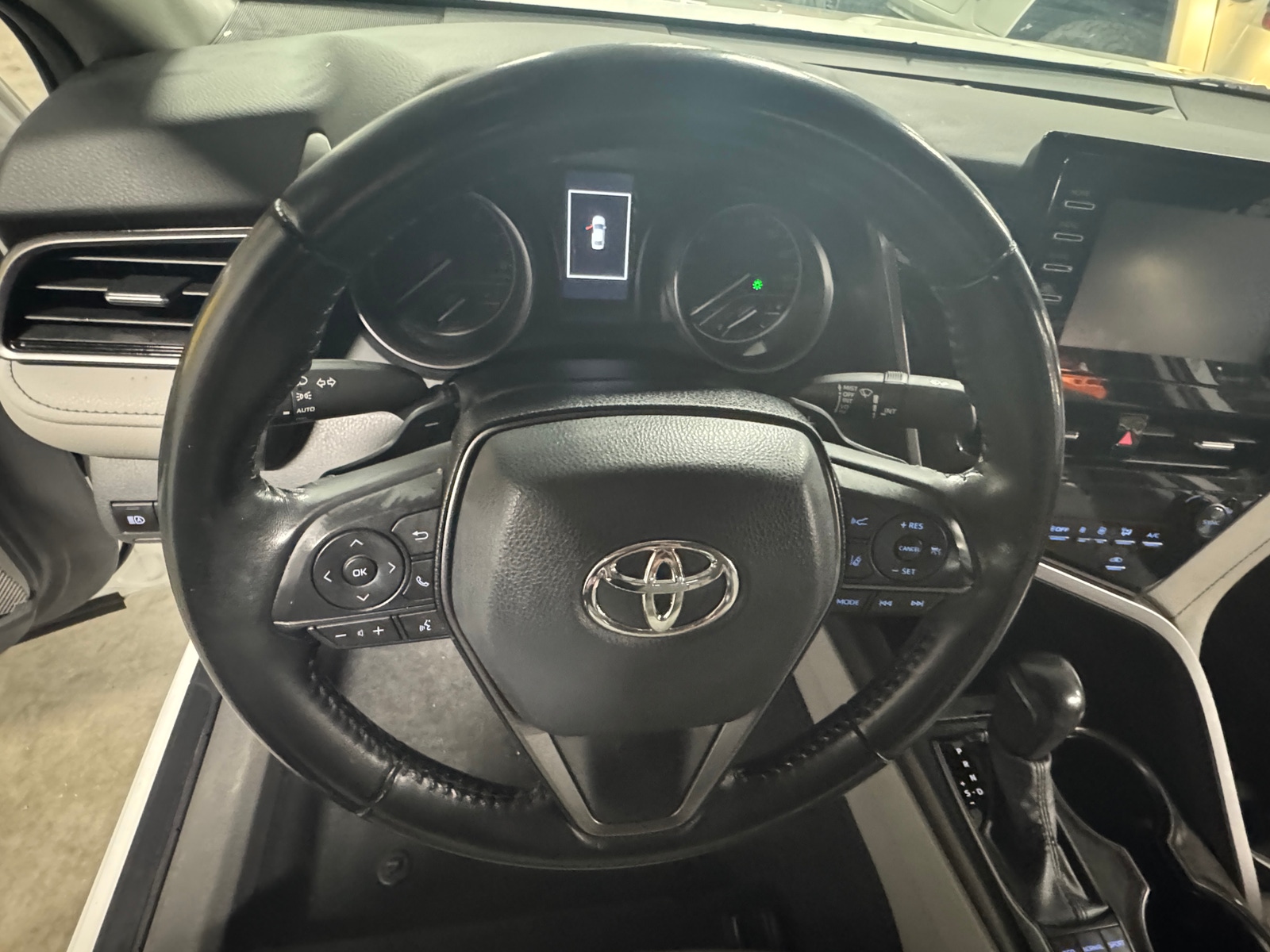 Thumbnail: 2022 Toyota Camry - 5