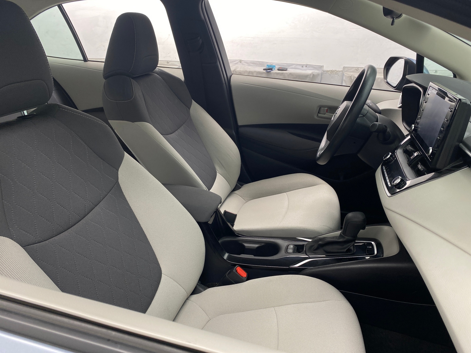 Thumbnail: 2022 Toyota Corolla - 2