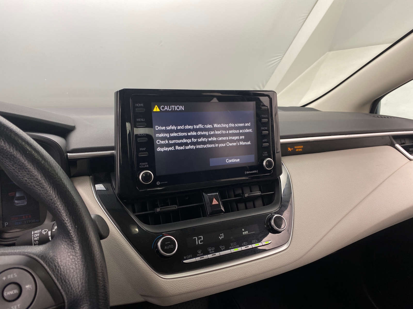 Thumbnail: 2022 Toyota Corolla - 4