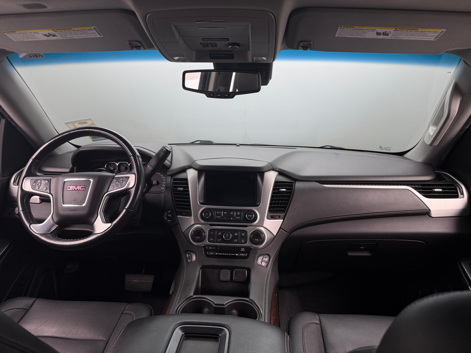 Thumbnail: 2019 GMC Yukon XL - 2