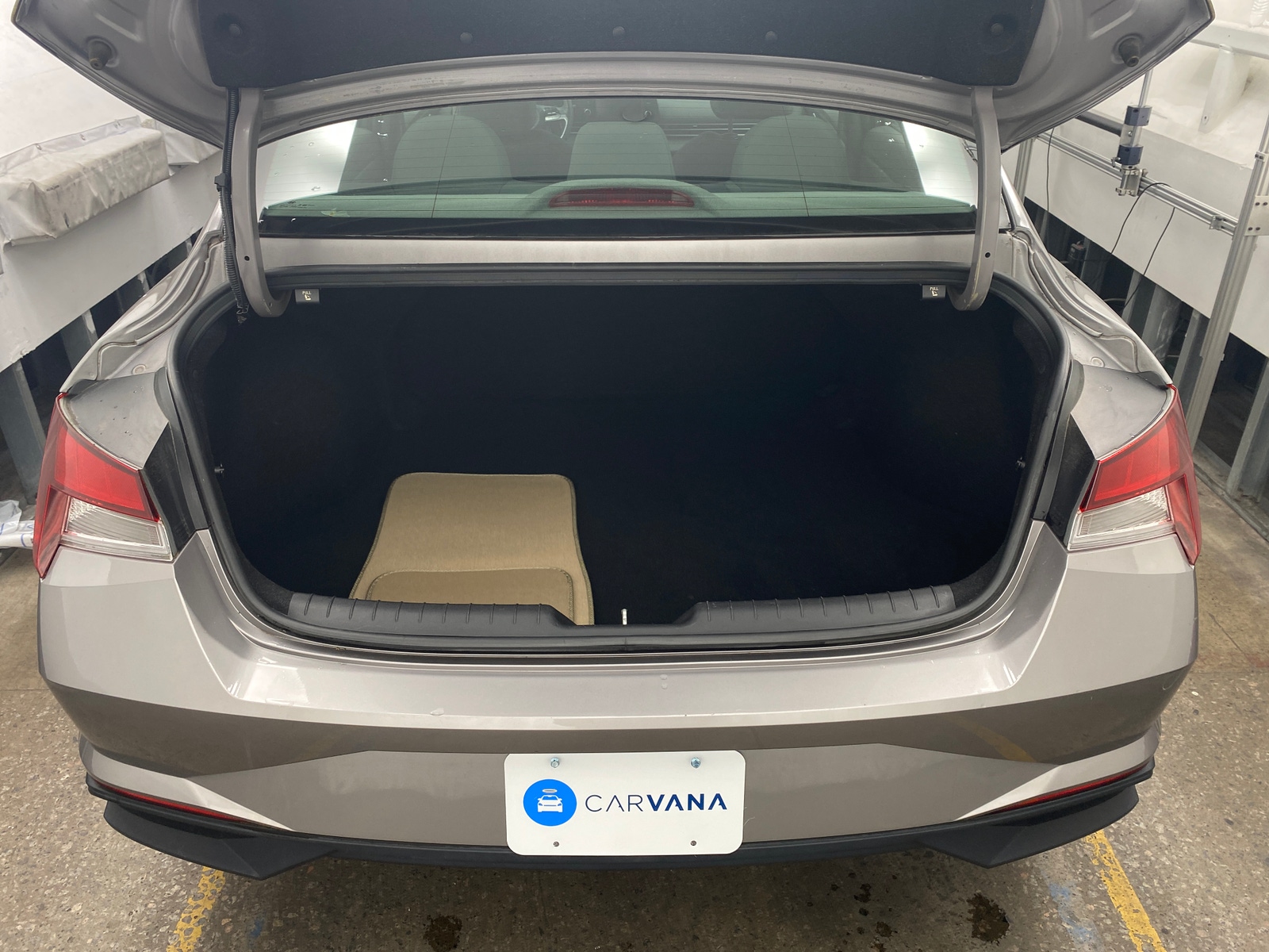 Thumbnail: 2023 Hyundai Elantra - 7