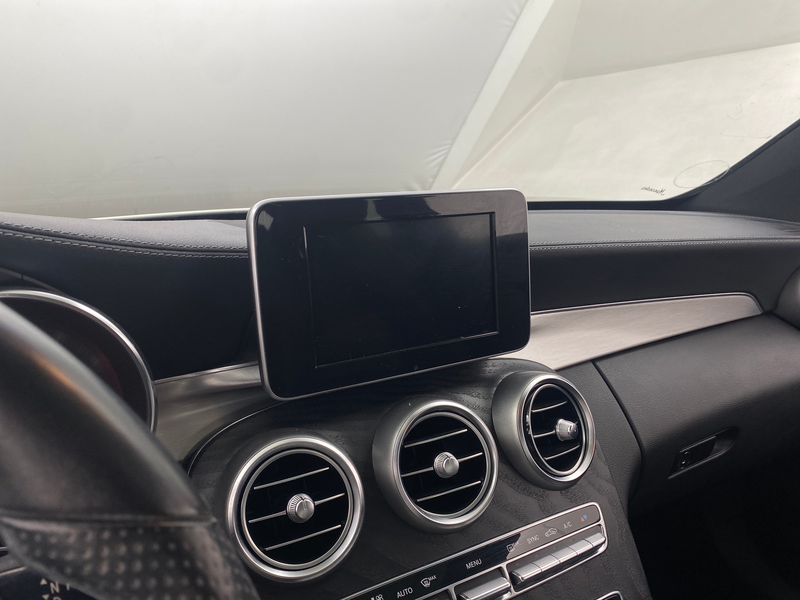 Thumbnail: 2017 Mercedes-Benz C-Class - 2