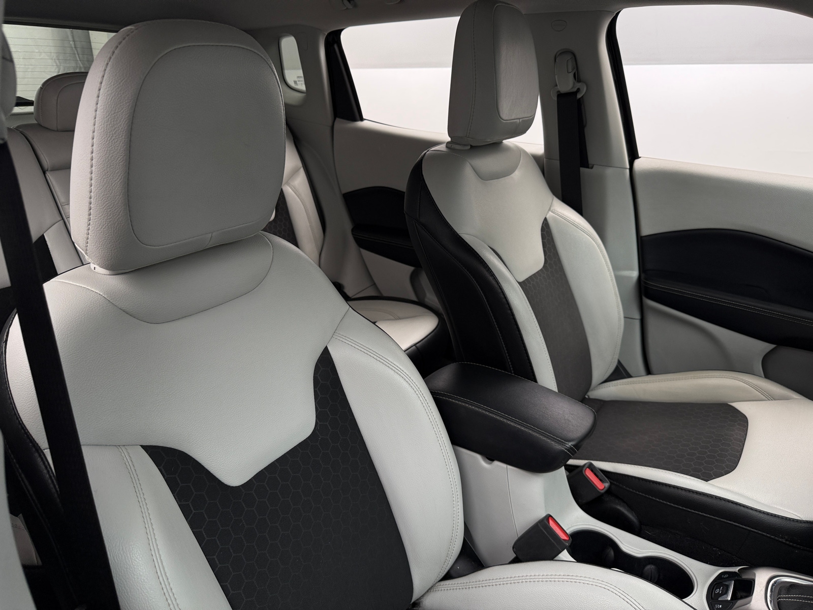 Thumbnail: 2019 Jeep Compass - 2