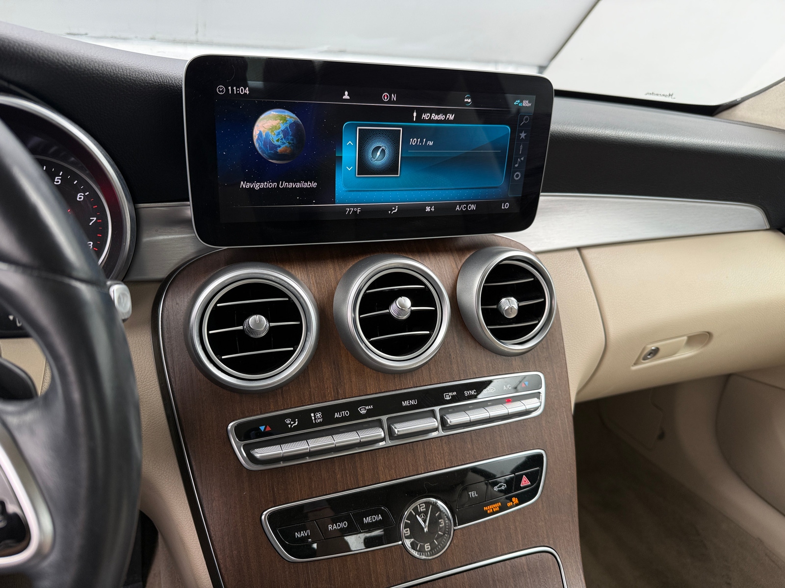 Thumbnail: 2019 Mercedes-Benz C-Class - 2
