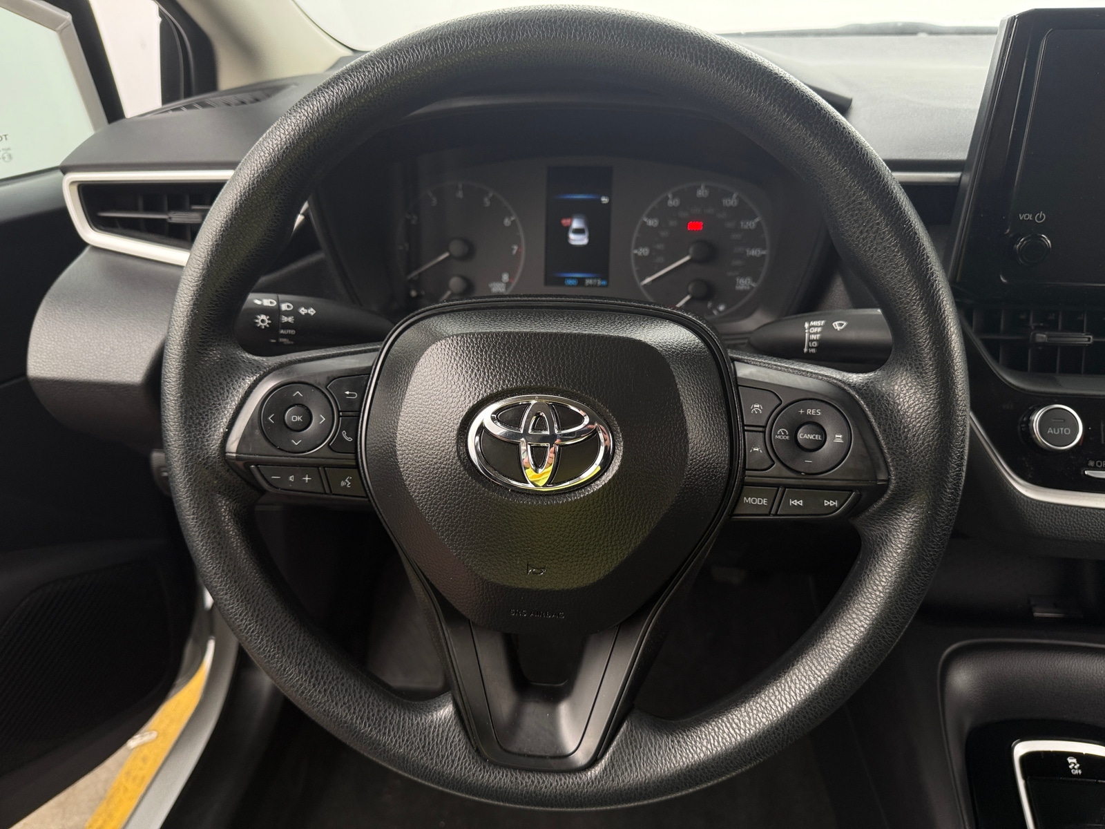 Thumbnail: 2025 Toyota Corolla - 5