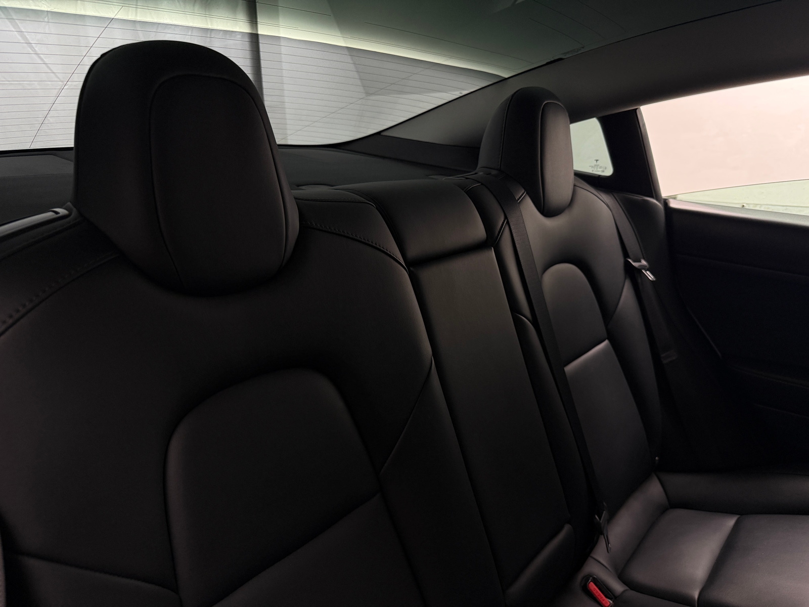 Thumbnail: 2021 Tesla Model 3 - 5